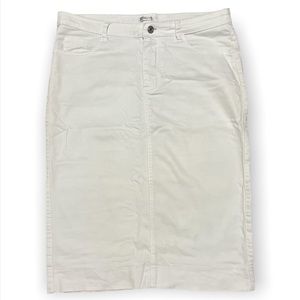 Jade Mackenzie, size Medium, white denim skirt